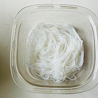 #秋日抢鲜“蟹”逅#熟醉蛤蜊粉丝捞汁的做法图解4