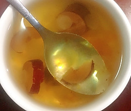 胶质满满的桃胶雪燕皂角米的做法