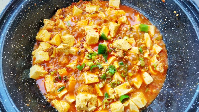 麻婆豆腐，肉沫豆腐，美味的家常菜