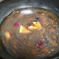 #餐桌上的春日限定#啤酒炖草鱼的做法图解8
