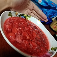 甜过初恋草莓芒果海绵蛋糕的做法图解4