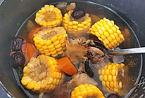 玉米胡萝卜炖土鸡汤的做法