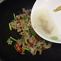 蒜薹炒脆骨的做法图解6