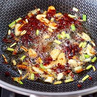 #合理膳食 营养健康进家庭#海杂鱼酱焖冻豆腐的做法图解6