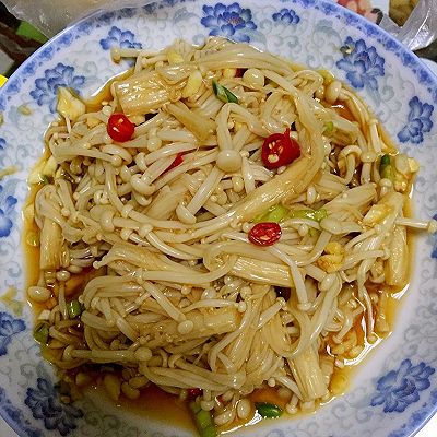 凉拌金针菇