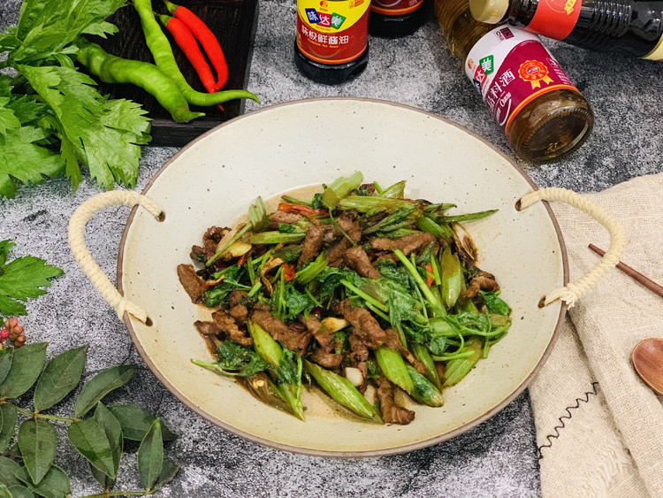 小炒黄牛肉的做法