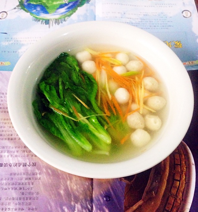 青菜丸子汤