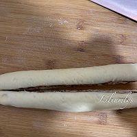 红豆沙麻花手撕面包的做法图解4