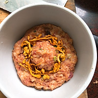 春日菜谱之虫草花炖肉饼汤的做法图解12