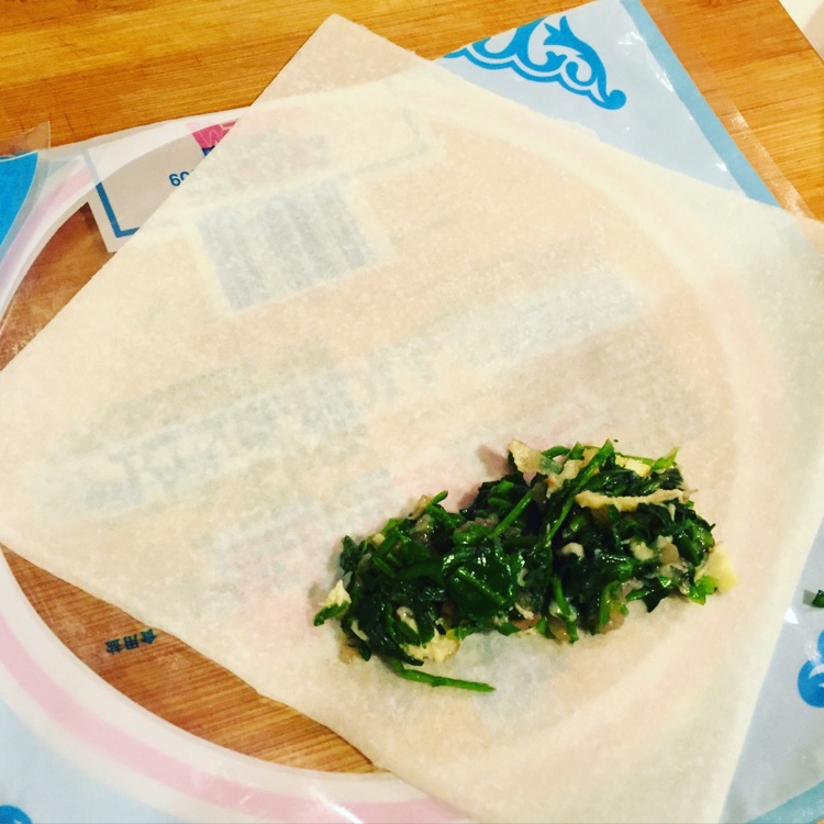 荠菜春卷，最好吃!最正宗!的做法图解2