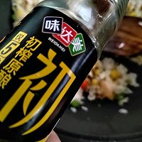#味达美·名厨汁味正当夏#快手松仁玉米炒饭的做法图解4