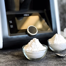 20秒就可以研磨出洁白细腻的冰糖粉