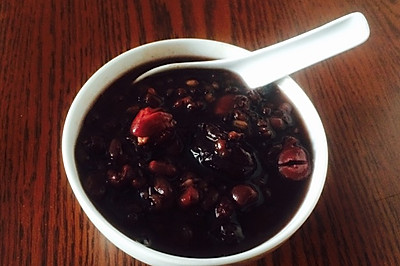 红豆莲子黑米汤