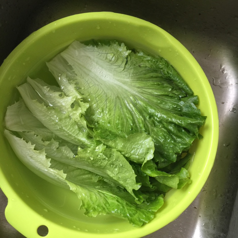 妈妈牌猪肝瘦肉汤米粉的做法图解3