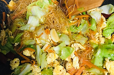 包菜鸡蛋炒粉丝