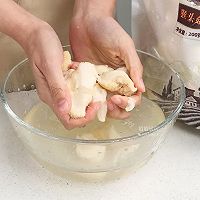 猴头菇小米粥的做法图解2
