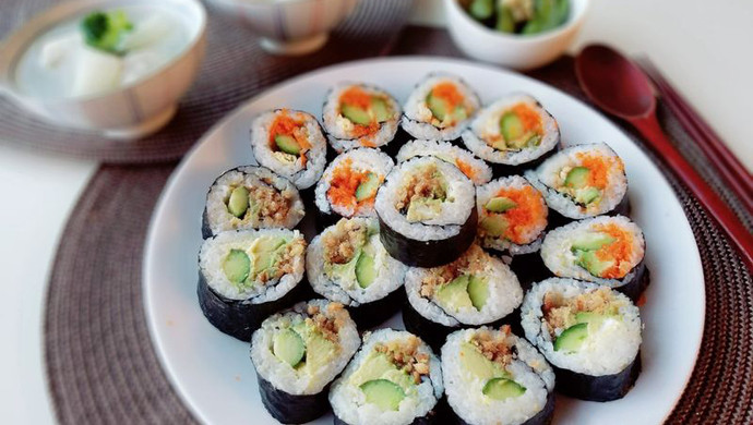 小清新黄瓜鲔鱼寿司