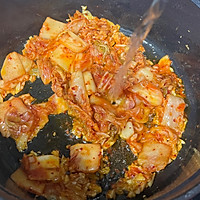 #暖冬酱在手，嗨吃部队锅#韩式泡菜肥牛豆腐汤的做法图解7