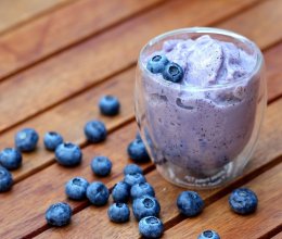 ［饮料系列］蓝莓沙冰的做法