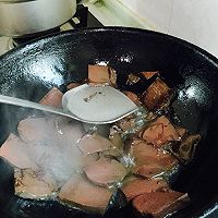 大蒜叶闷猪血的做法图解3