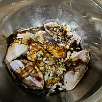 蜜汁蒜香鸡翅的做法图解3