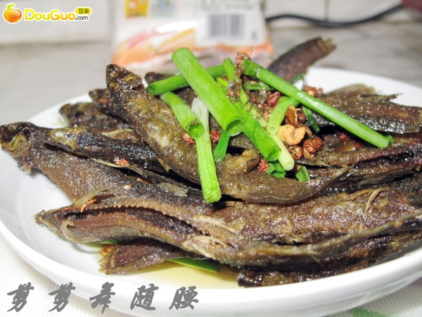 干煸泥鳅，多种方法吃泥鳅-豆果美食