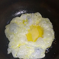 快手菜(鸡蛋炒黄瓜火腿)的做法图解4