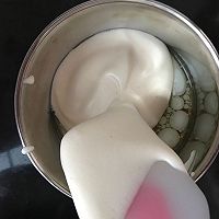 全蛋海绵杯子蛋糕的做法图解5