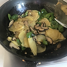 香菇麻椒土豆片
