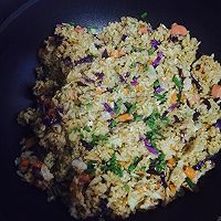 花色炒饭的做法图解10