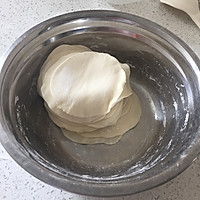 自制水饺皮的做法图解10