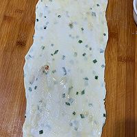 葱香手抓饼（快速早餐必备）的做法图解6