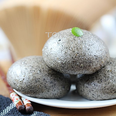 黑芝麻核桃馒头