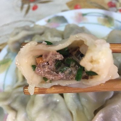 私家牛肉韭菜饺