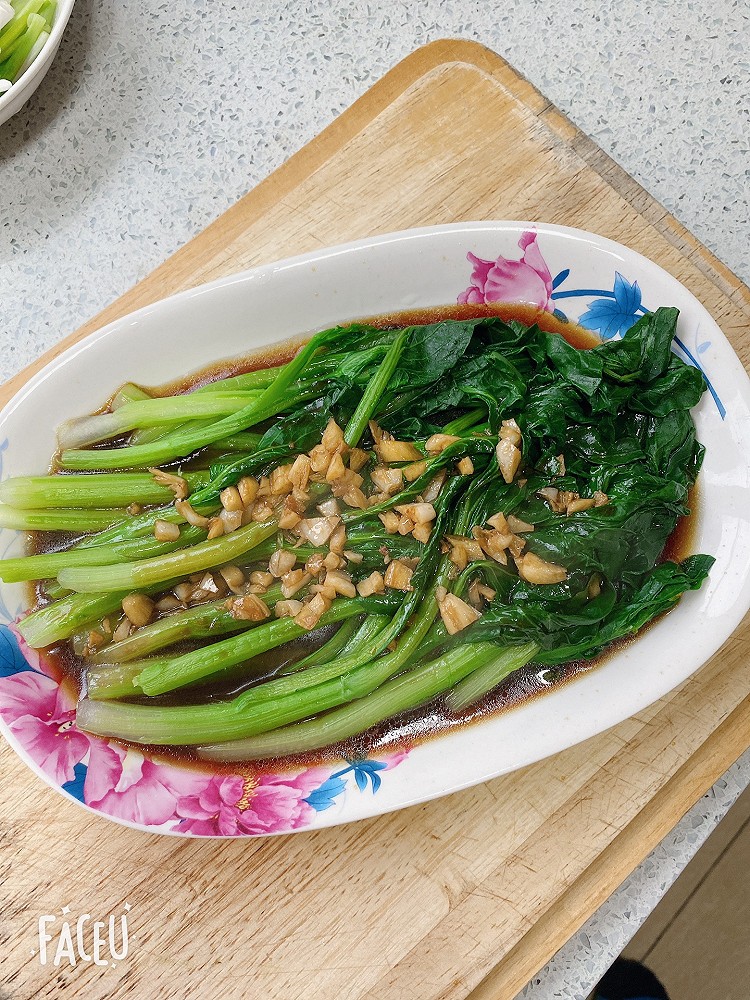 广式白灼菜心的做法