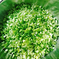 芹菜豆芽荤素包子的做法图解3