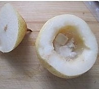 冰糖川贝炖雪梨的做法图解2