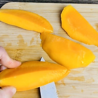 椰浆芒果糯米饭的做法图解5