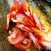 番茄炒香菇木耳丝的做法图解3