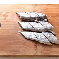 #秋天怎么吃#香煎带鱼的做法图解2