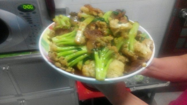 花菜回锅肉（渝菜）的做法