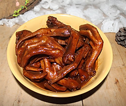 下酒菜—红烧鸭掌鸭翅的做法