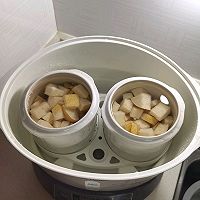 一款适合秋季养生的饮品--冰糖麦冬炖雪梨的做法图解4