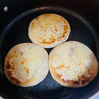 酸菜馅饼的做法图解12