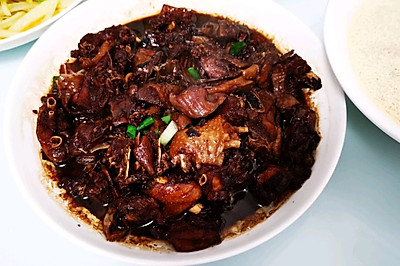 红烧鸡块