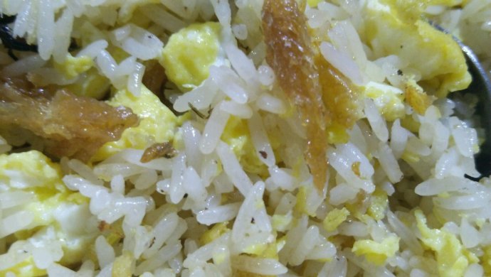 十分钟早餐，甘竹鱼炒剩饭