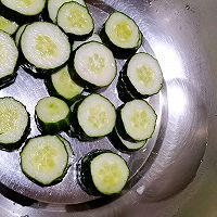 捞汁黄瓜的做法图解4
