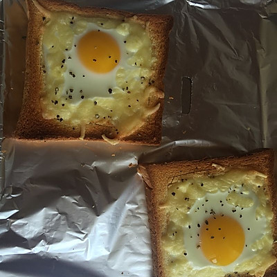 芝士鸡蛋烤面包