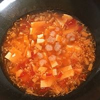 茄汁金针菇虾仁豆腐汤的做法图解7