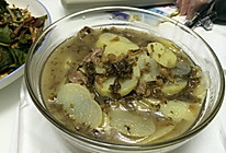 盐菜土豆肉片汤的做法